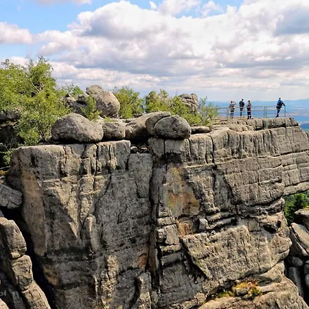 ベッド・アンド・ブレックファスト Villasol ポラニツァ・ズドゥルイ