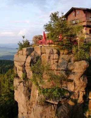 Alojamento de Acomodação e Pequeno-almoço Villasol 3*